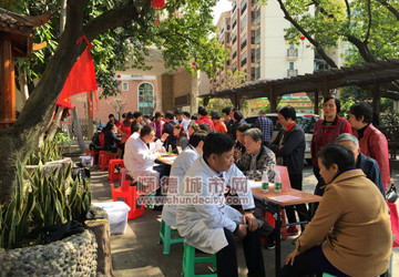春日送暖，乐从医院在老人大学开展义诊