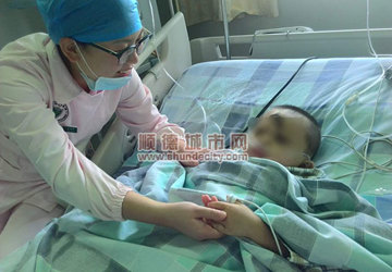 母子双双被重症监护，多科齐齐抢救生命