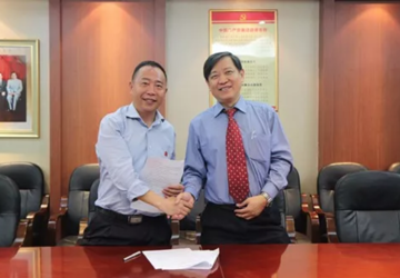 厉害了！他把人体的“下水道工程”做到极致，患者称他是泌尿疾病终结者