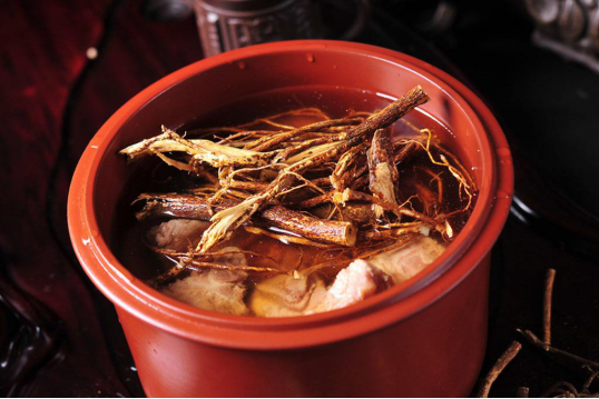 夏日炎炎，最紧要饮啖靓汤~