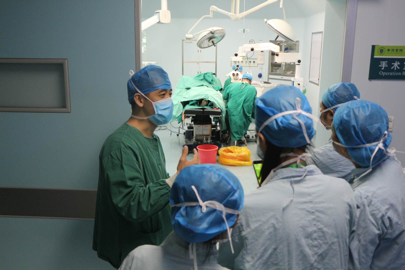 文学筑梦 医路同行