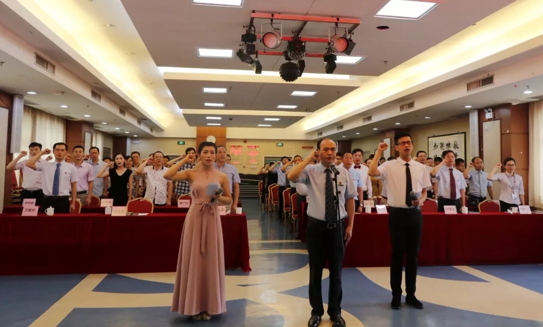 医路有你，风雨无惧！致敬乐从医师！