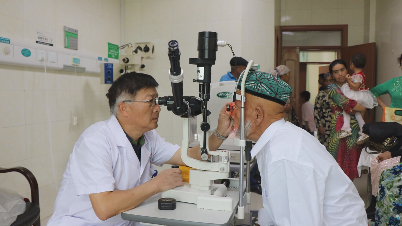 【医者心路】双鬓染白 情满边疆——援疆侠医陈亚民