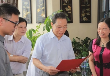 乐医仁心│杏林园丁奖——秦茵茵：严谨求真，在小平台做大成就