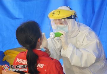 【致敬巾帼】她们是绽放在最前线的铿锵玫瑰