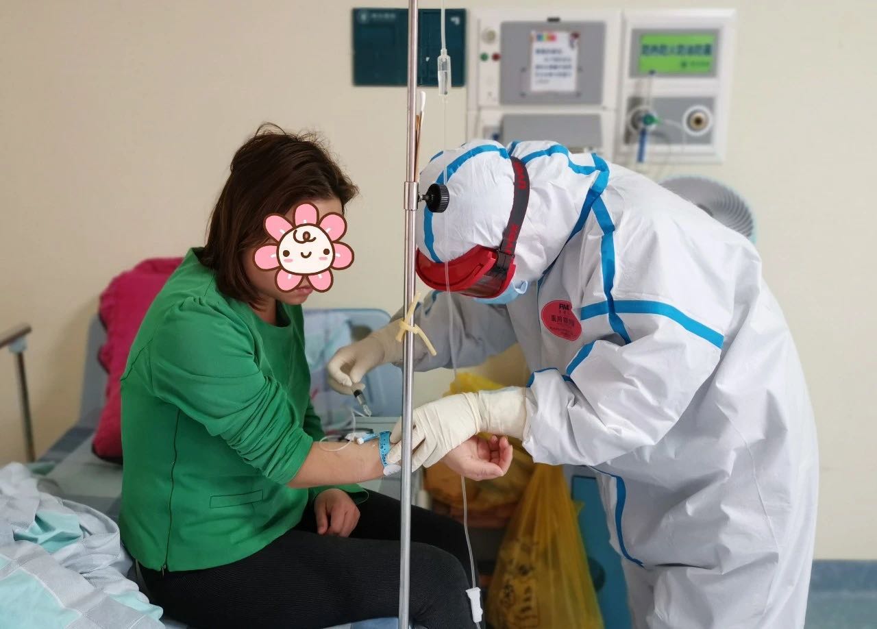 【抗疫故事】“火神山”速度改建医学隔离观察区，她们是“最亲密接触者”！