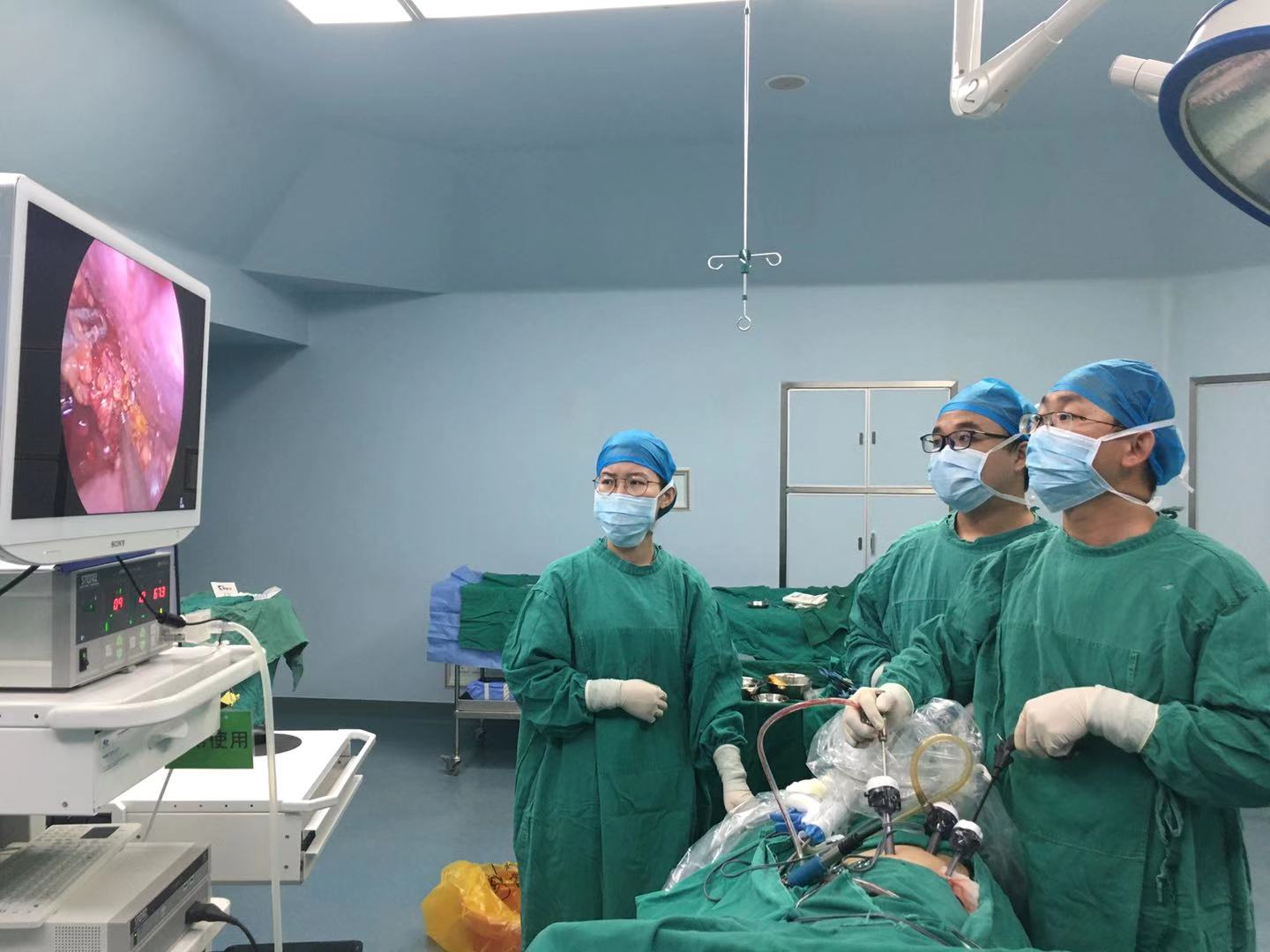 赞！“拆弹专家”高清腹腔镜下精准切除肾上腺肿瘤！